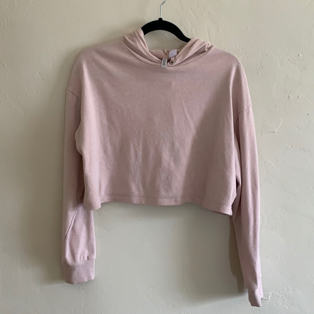 h&m baby pink crop top